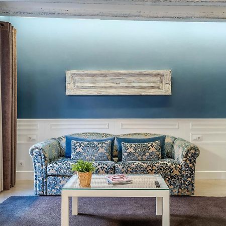 Enjoybcn Colon Apartments Barcelona Bagian luar foto
