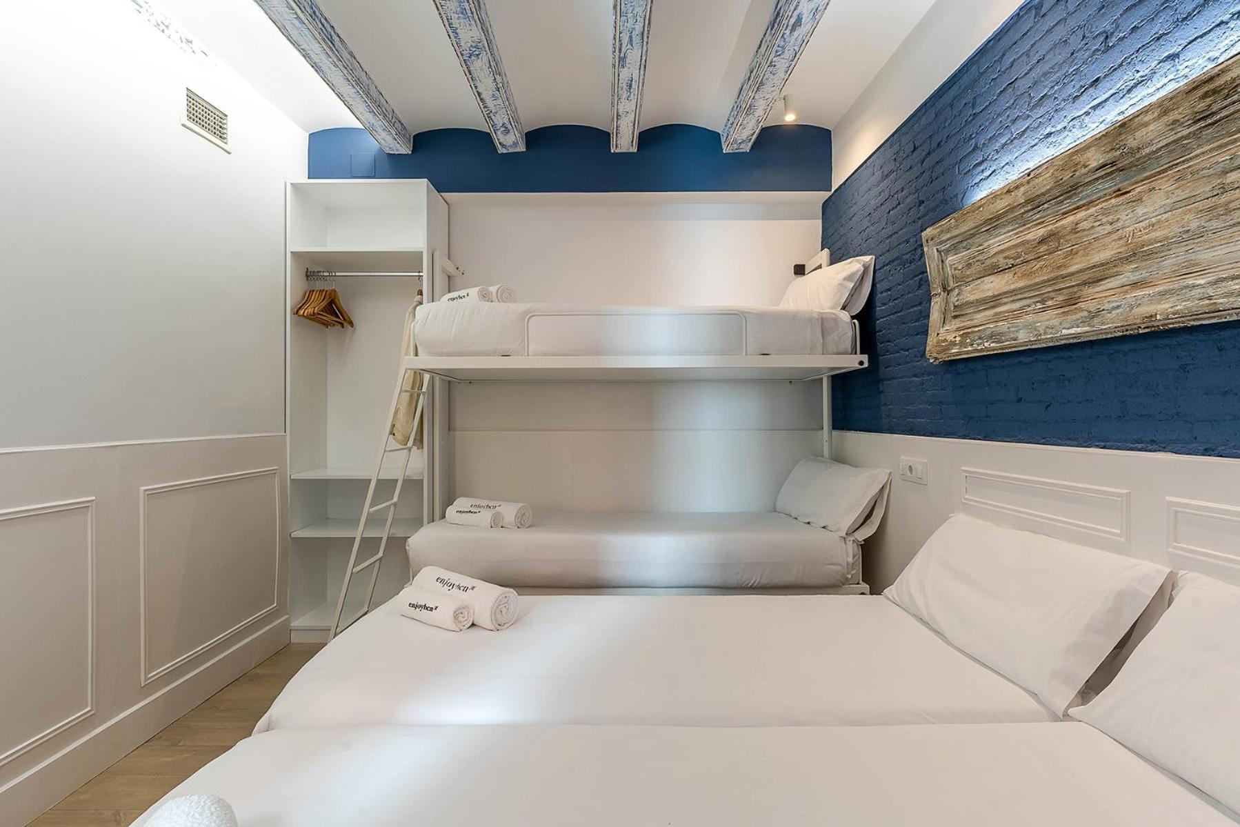 Enjoybcn Colon Apartments Barcelona Bagian luar foto
