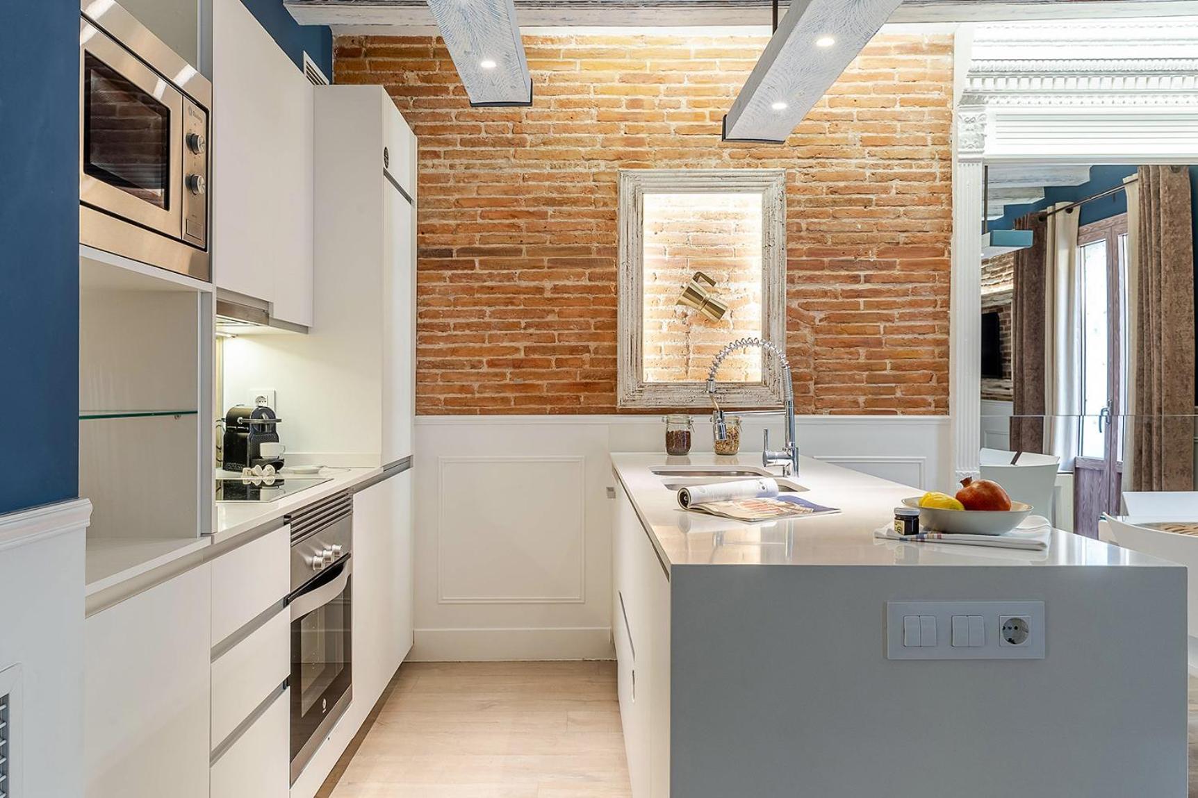 Enjoybcn Colon Apartments Barcelona Bagian luar foto