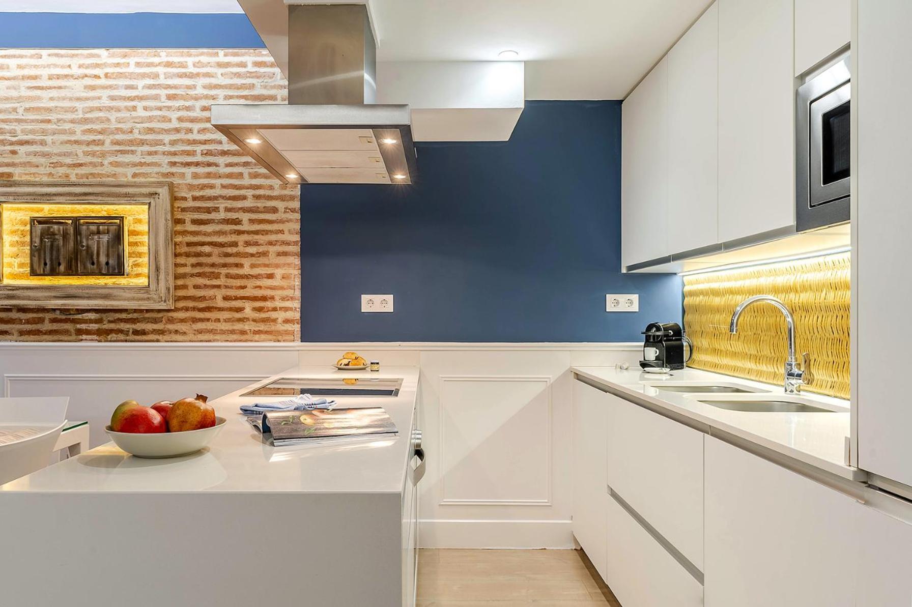 Enjoybcn Colon Apartments Barcelona Bagian luar foto